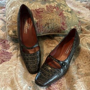 Donald J Pliner Couture Gibbs Italian Kitten Heels Shoes Croc embossed Leather 7